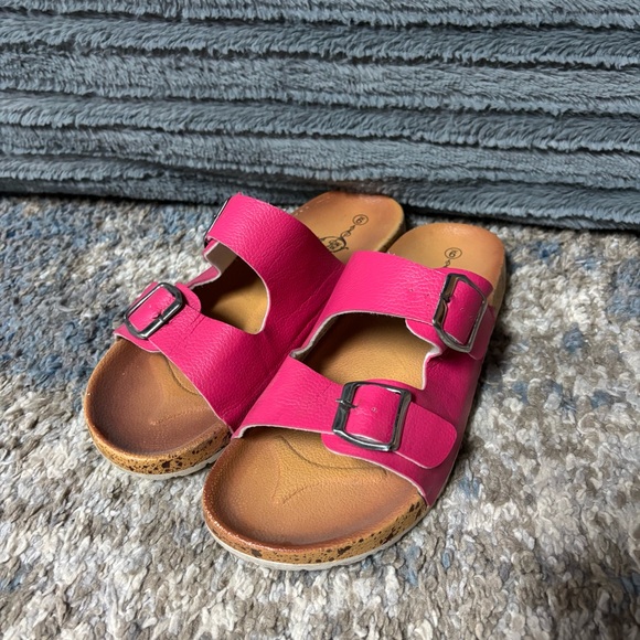 Pink Sandals - Picture 3 of 4